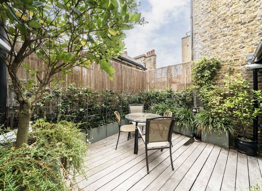 Properties to let in Lancashire Court - W1S 1EX view5