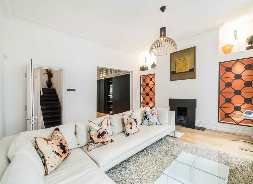 Properties to let in Lancashire Court - W1S 1EX view2