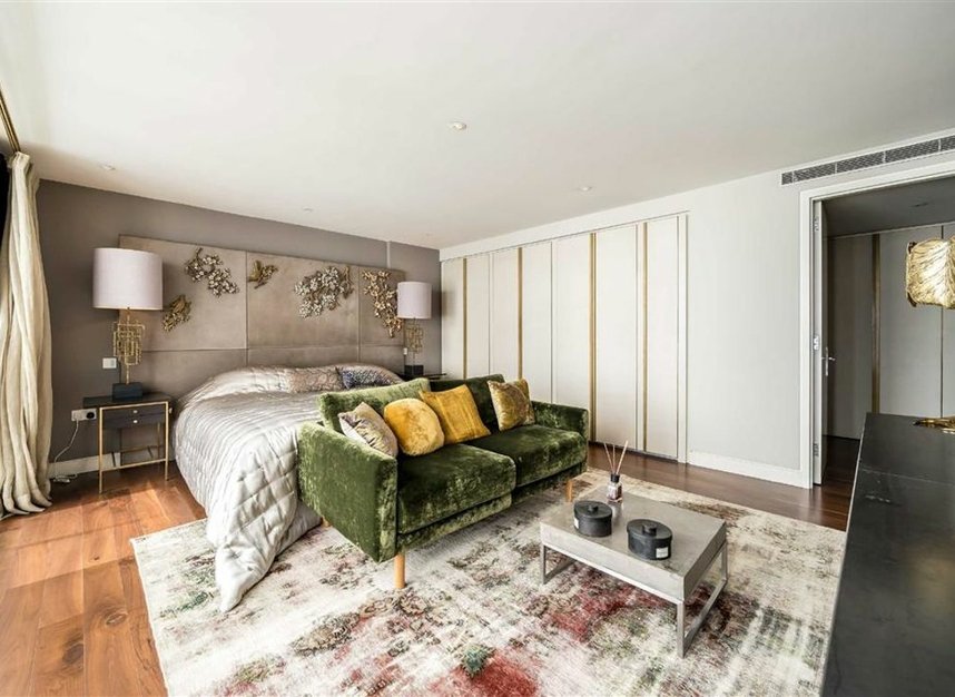 Properties to let in Lancaster Gate - W2 3NH view7