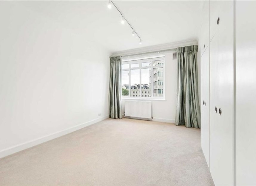 Properties to let in Lancaster Terrace - W2 3PD view9