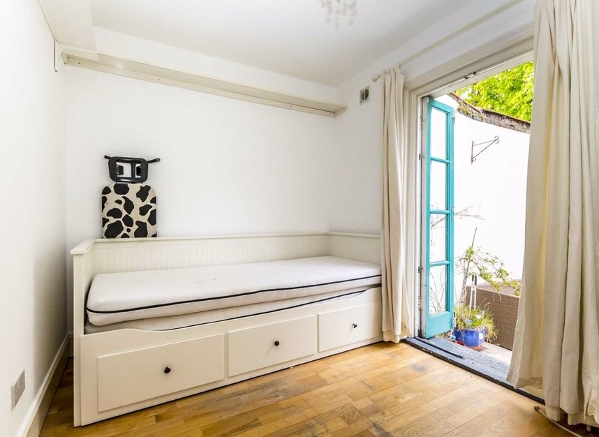 Flat to rent in Langdon Park Road, London, N6 (Ref 159042) Dexters