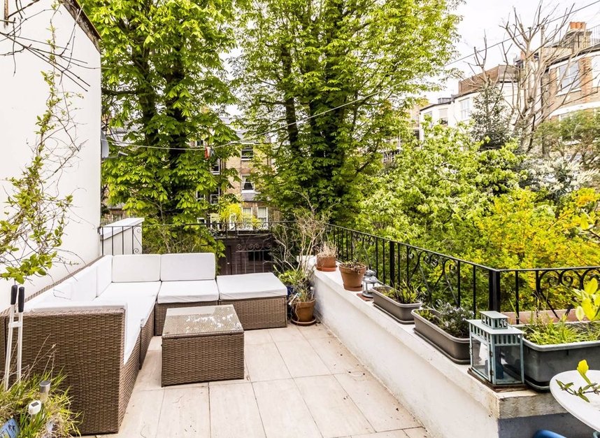 Flat to rent in Langdon Park Road, London, N6 (Ref 159042) Dexters