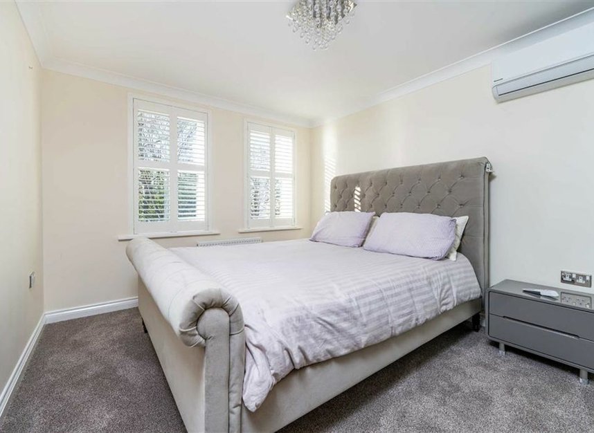 Properties let in Langdon Park - TW11 9PR view6