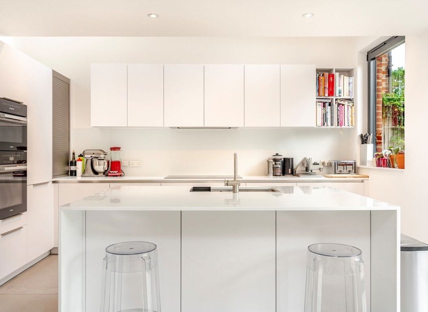 Properties to let in Lebanon Park - TW1 3DG view6