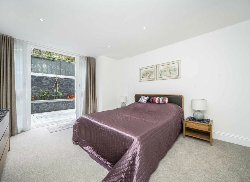 Properties let in Leman Street - E1 8EY view6