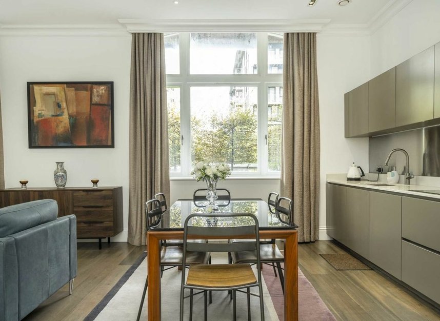 Properties let in Leman Street - E1 8EY view9