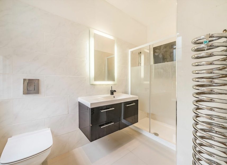 Properties to let in Leopold Road - W5 3PB view12