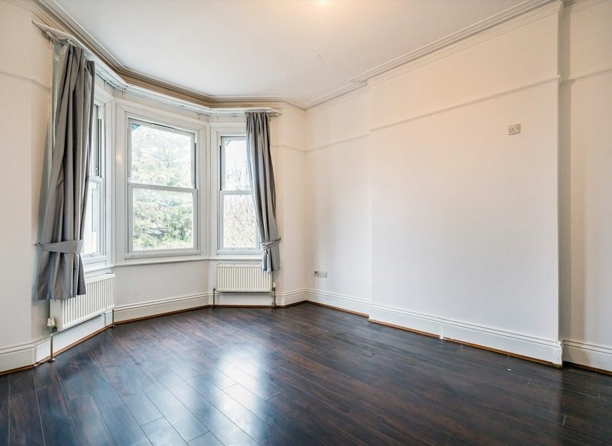 Properties to let in Leopold Road - W5 3PB view11