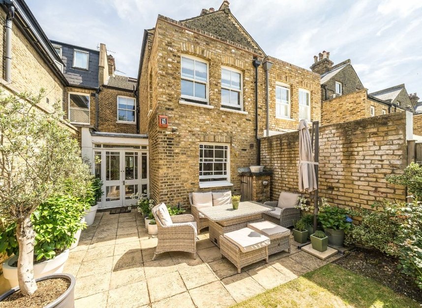 Properties to let in Leppoc Road - SW4 9LT view13