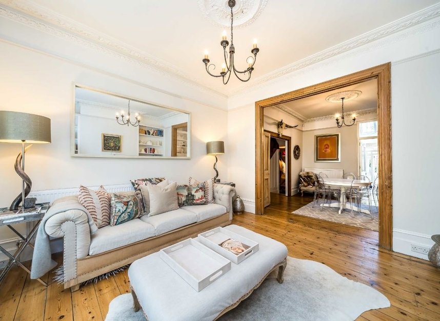 Properties to let in Leppoc Road - SW4 9LT view3