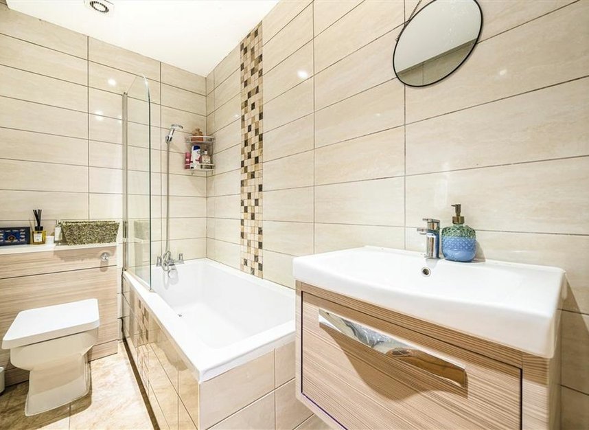 Properties let in Lilford Road - SE5 9HX view6