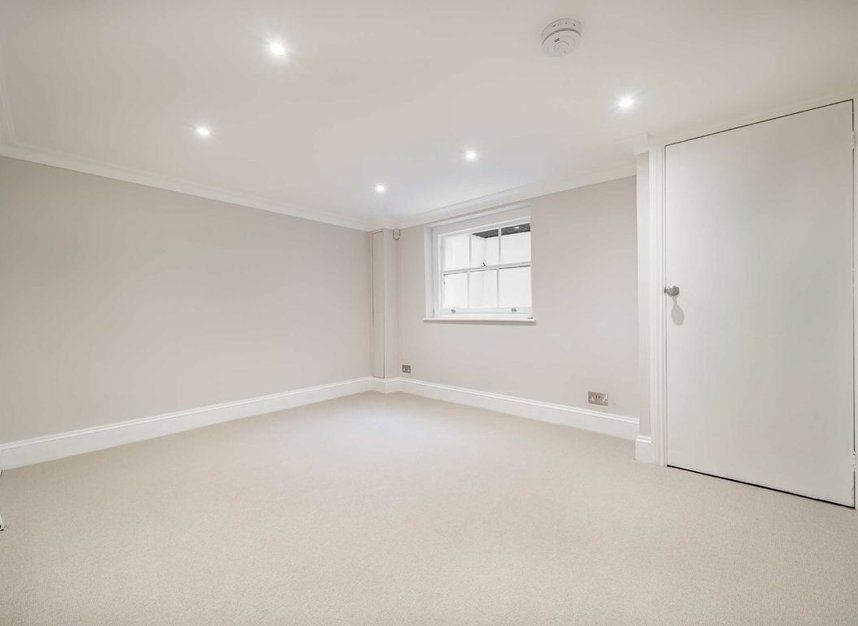 Properties to let in Little Chester Street - SW1X 7AL view8
