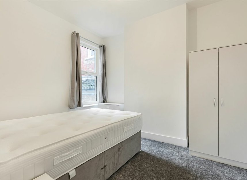 Properties let in Lochaline Street - W6 9SH view9