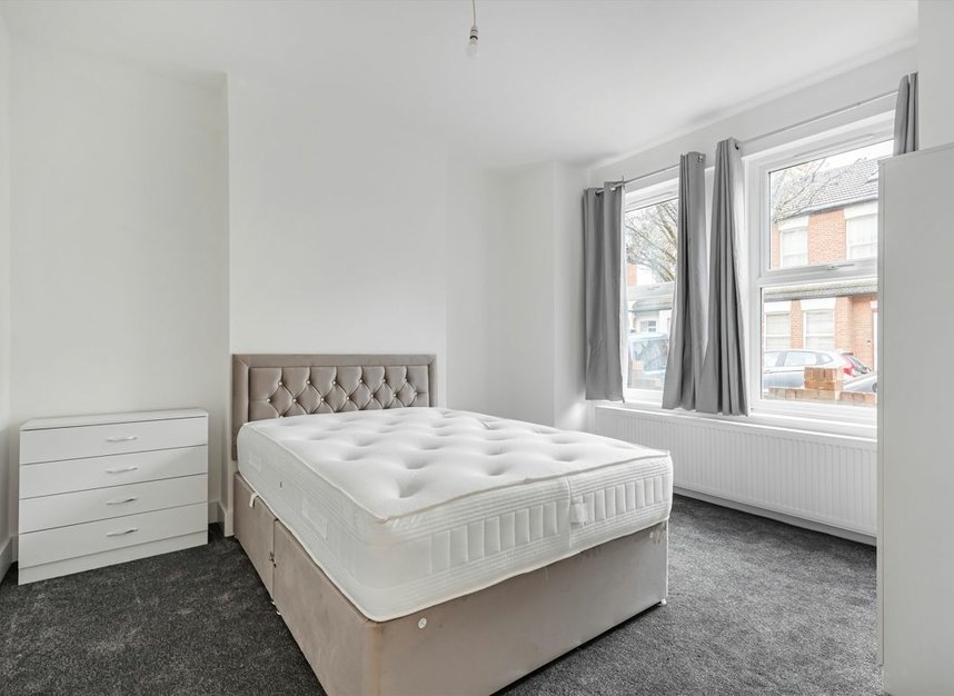 Properties let in Lochaline Street - W6 9SH view6