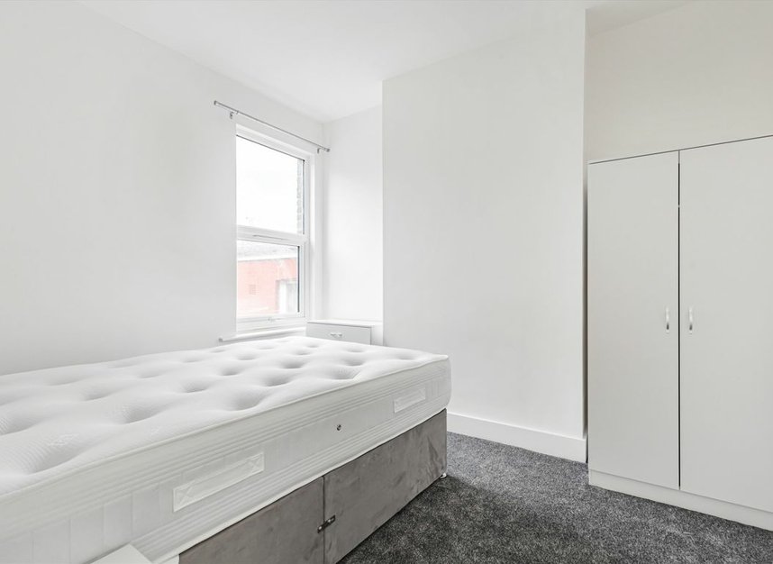 Properties let in Lochaline Street - W6 9SH view7