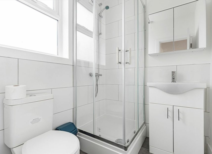 Properties let in Lochaline Street - W6 9SH view11