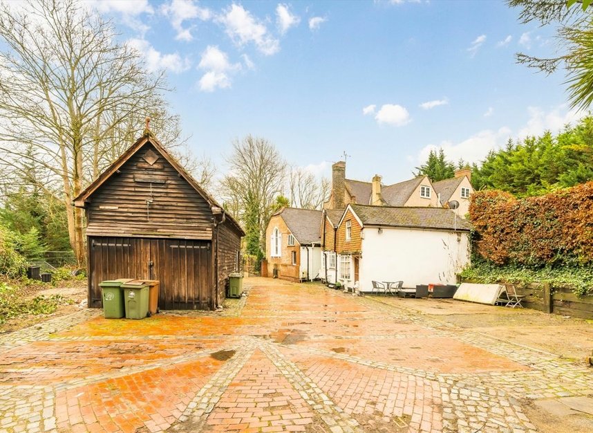 Properties to let in London Road - SM6 7DJ view13