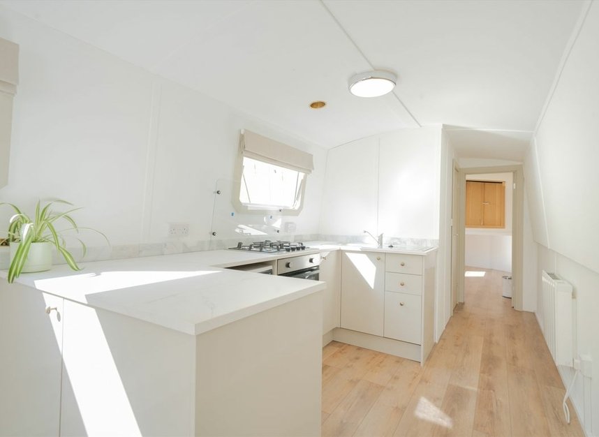 Properties let in Lower Mall - W6 9DJ view2