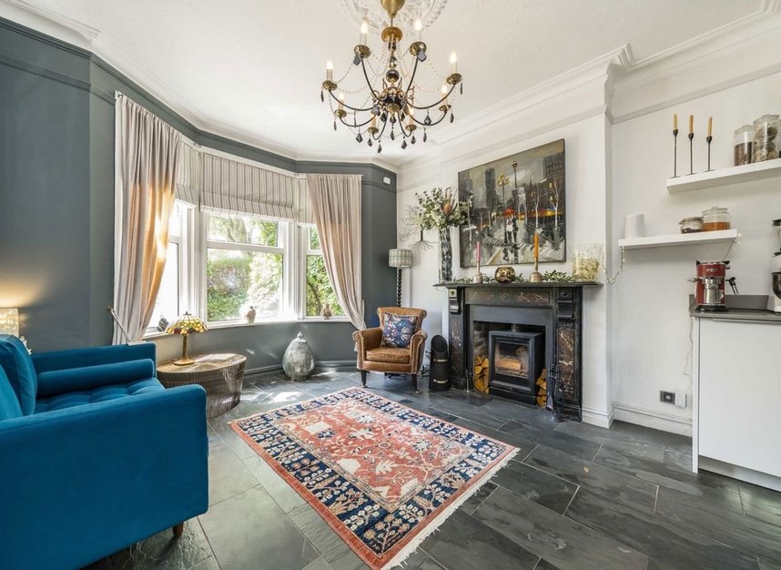 Properties to let in Lynton Avenue - W13 0EB view2