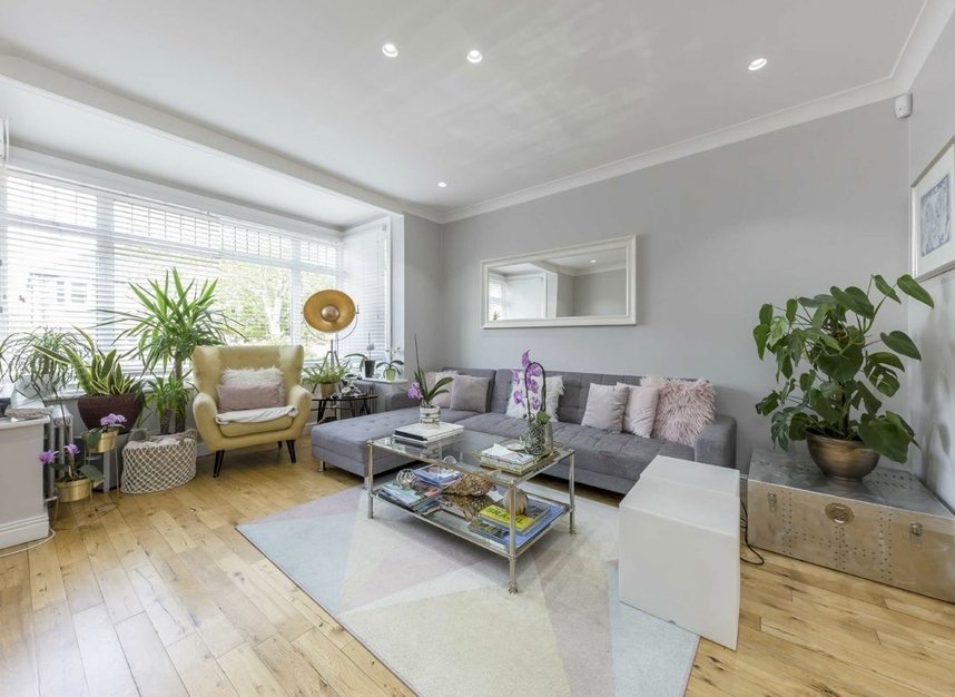 Properties let in Lynwood Road - W5 1JQ view3