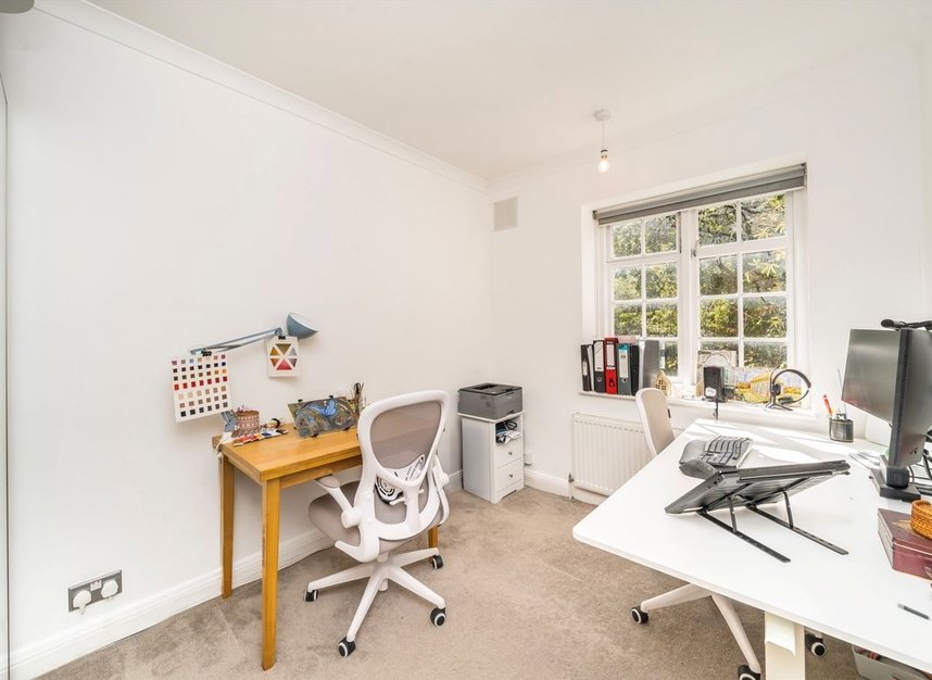 Properties to let in Lyttelton Road - N2 0EB view5