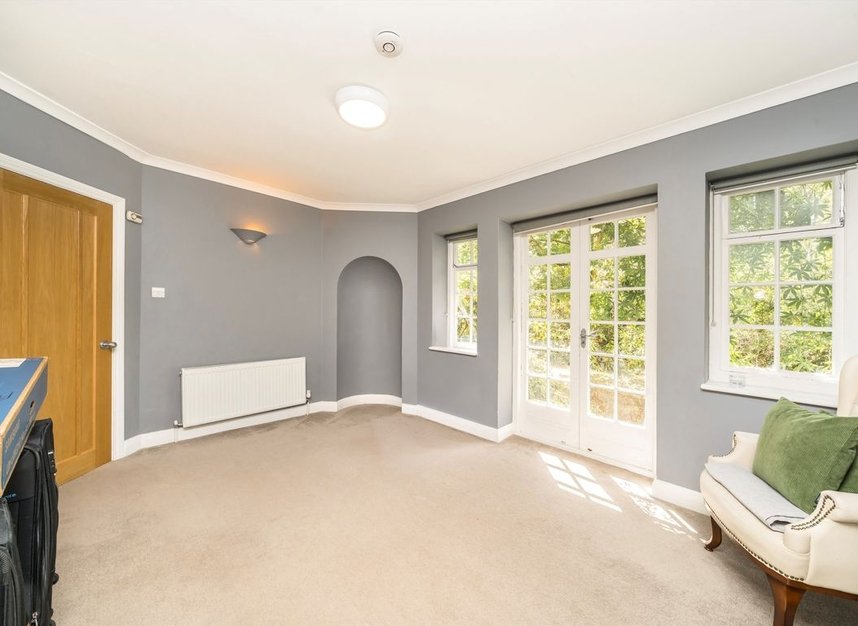 Properties to let in Lyttelton Road - N2 0EB view2