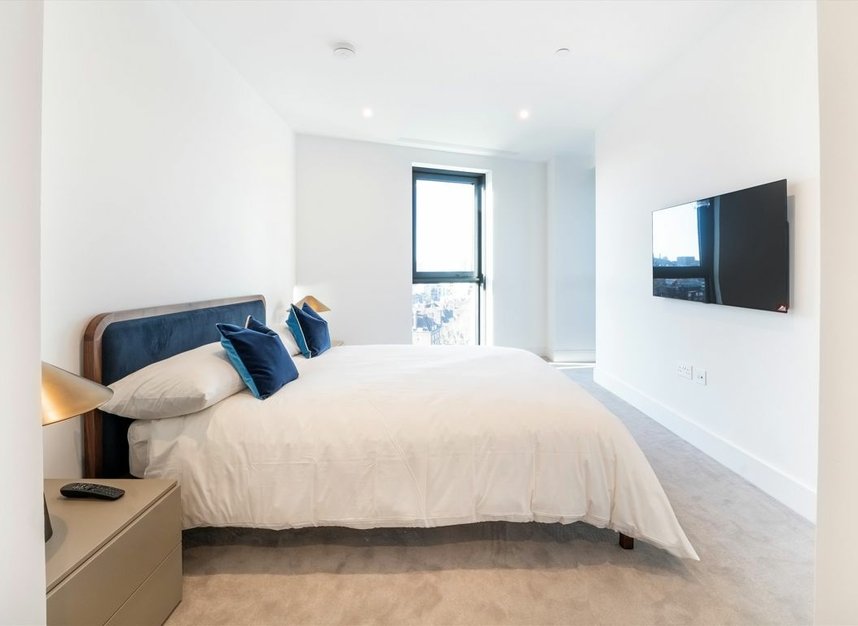 Properties let in Marian Place - E2 9FU view8
