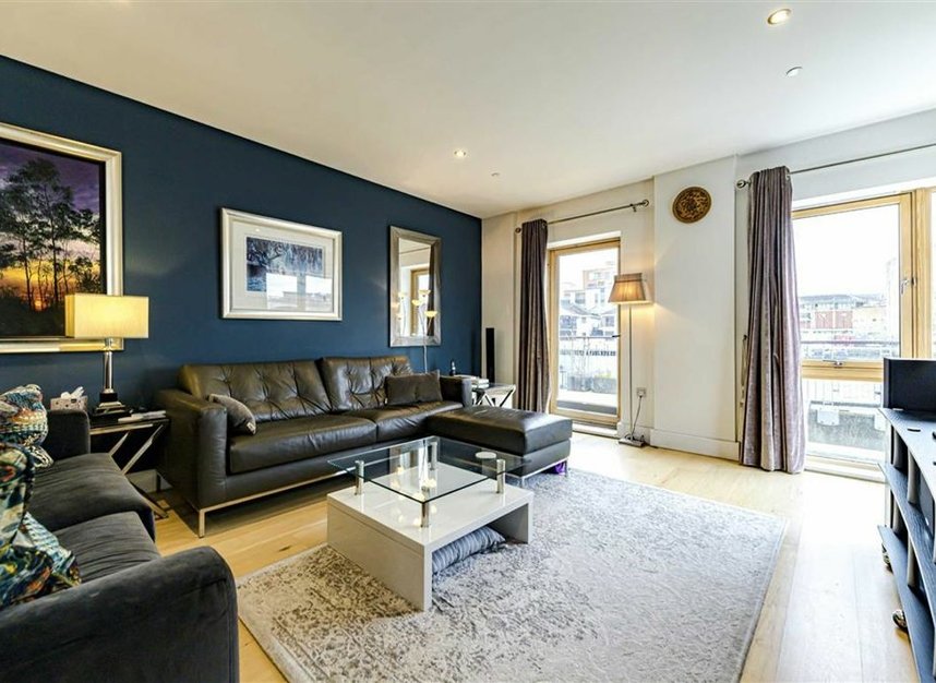 Properties let in Marina Place - KT1 4BH view3