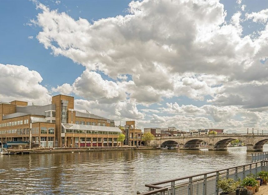 Properties let in Marina Place - KT1 4BH view4