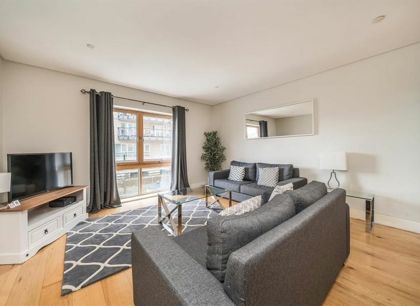 Properties let in Marina Place - KT1 4BH view2