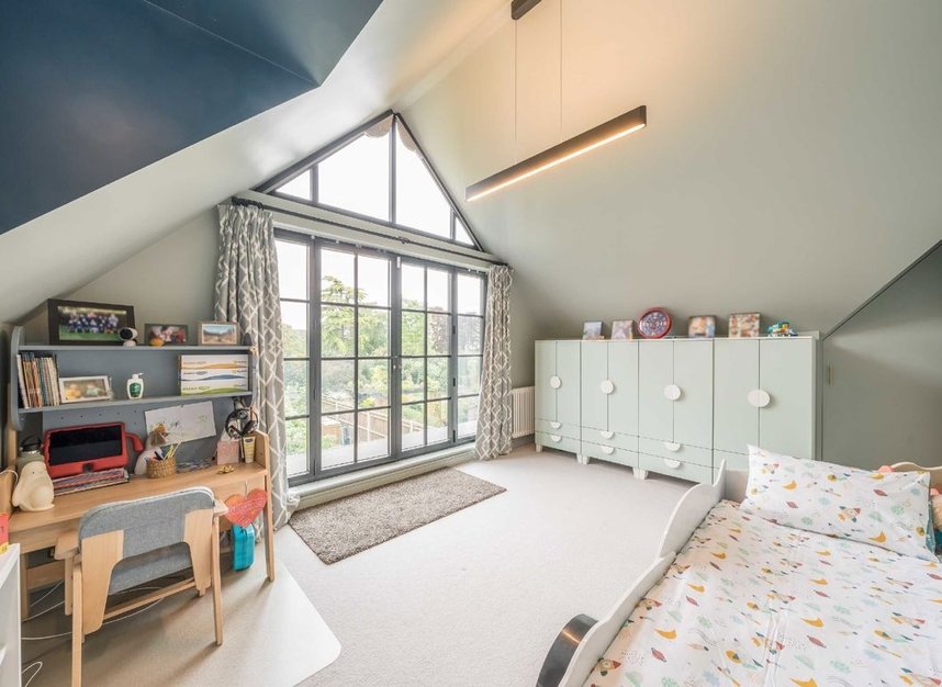 Properties to let in Marlborough Road - TW12 3RX view11