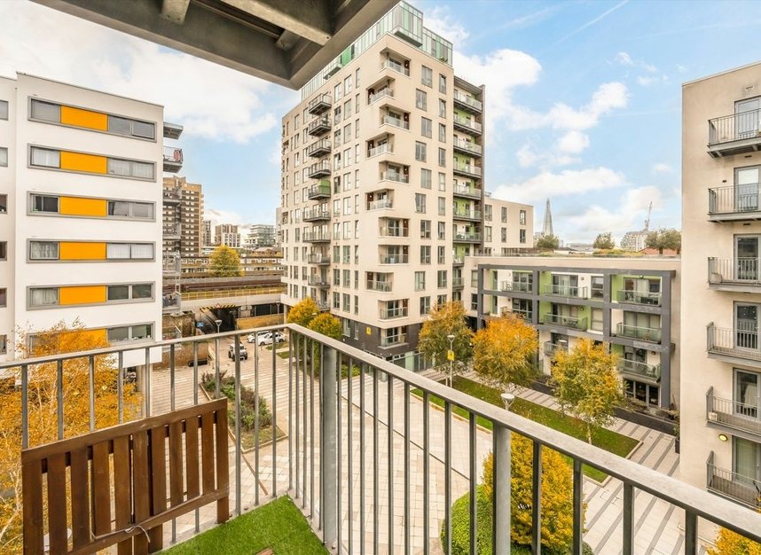 Properties let in Martineau Square - E1 1BF view6