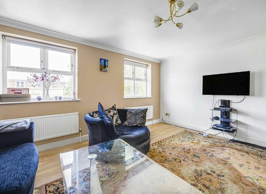 Properties let in Massingberd Way - SW17 6AD view1