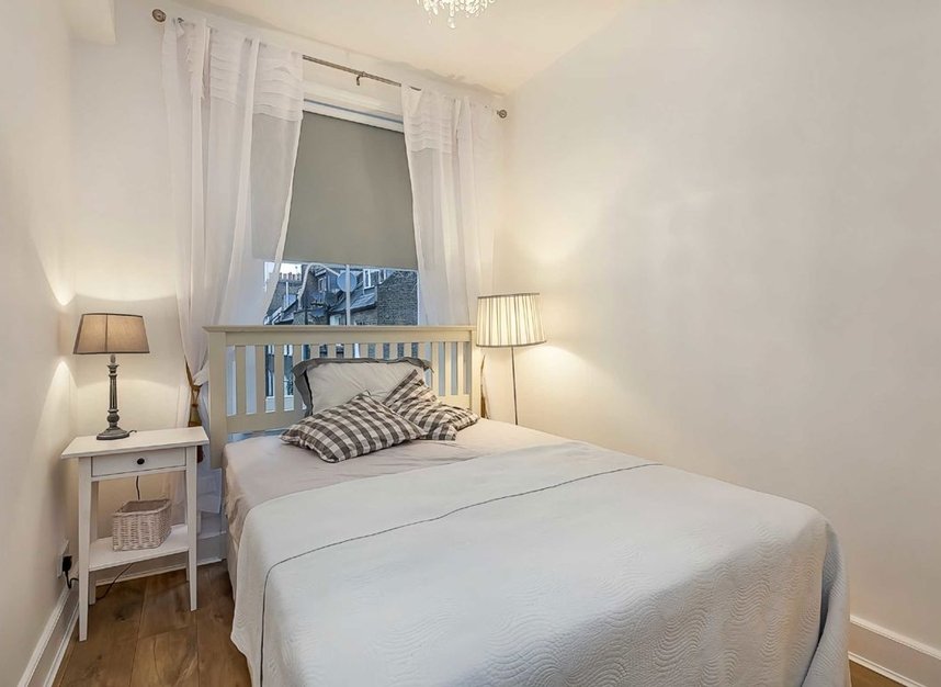 Properties to let in Matheson Road - W14 8SN view7