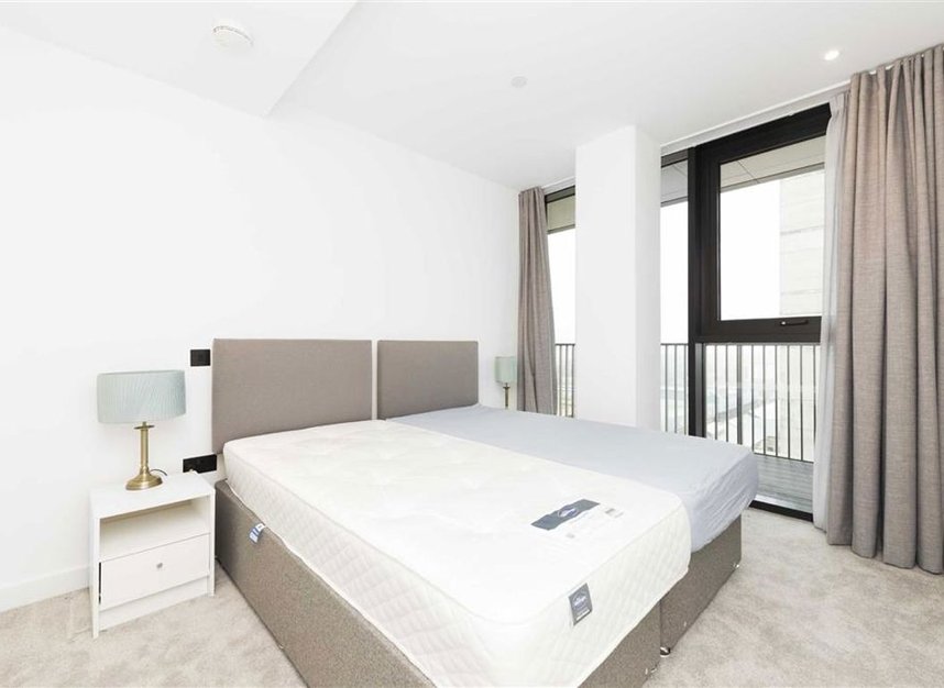Properties let in Merino Gardens - E1W 2DP view5