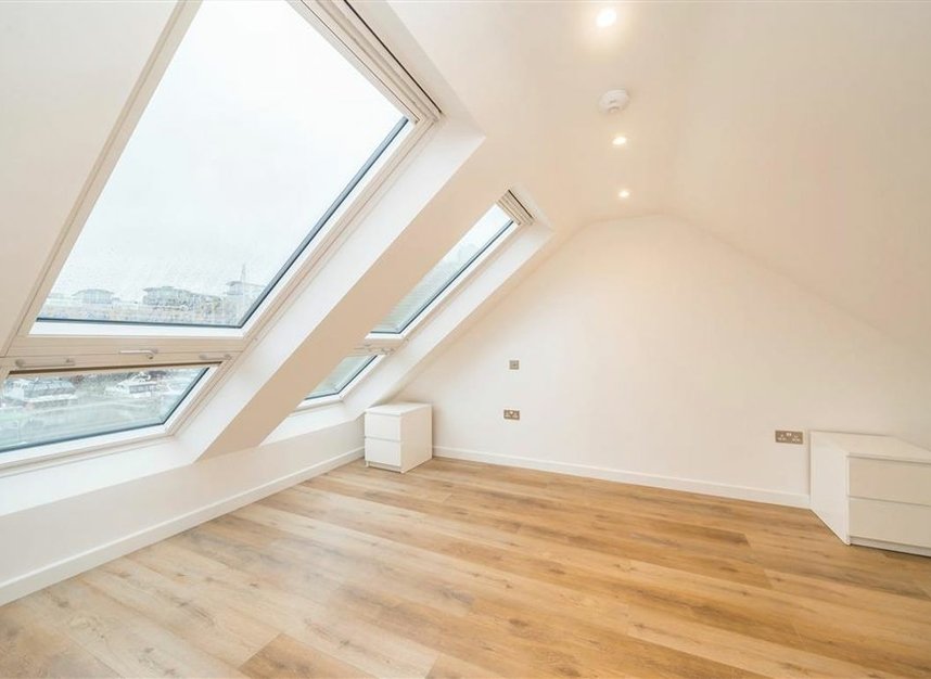 Properties let in Mews Street - E1W 1UG view8