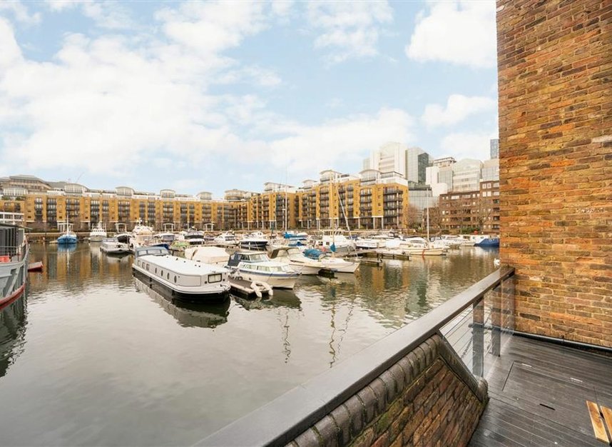 Properties let in Mews Street - E1W 1UG view1