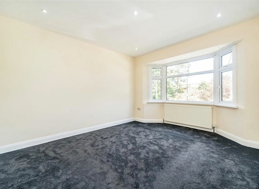 Properties let in Milborough Crescent - SE12 0RW view6