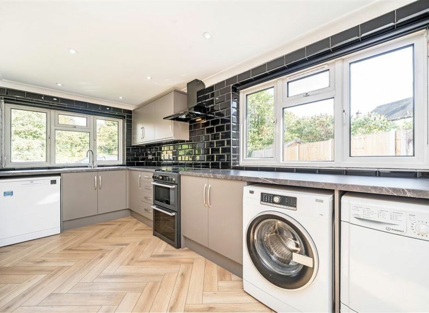 Properties let in Milborough Crescent - SE12 0RW view4