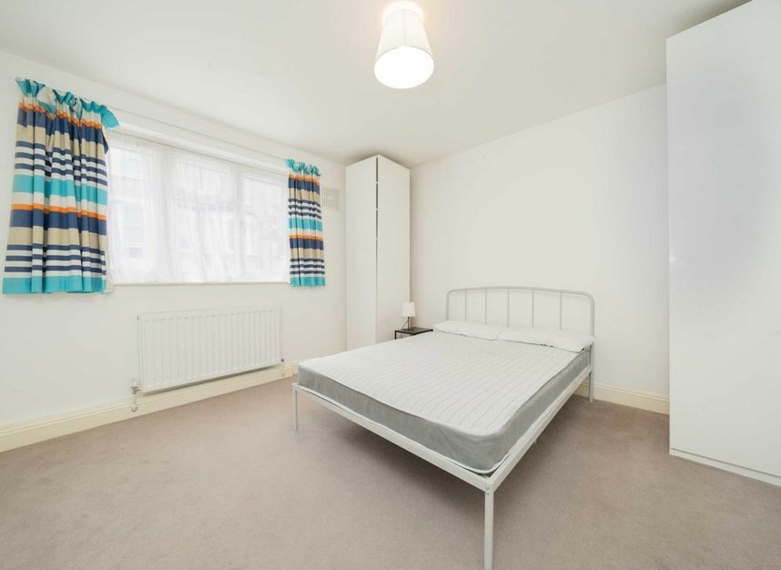 Properties let in Milson Road - W14 0LF view5