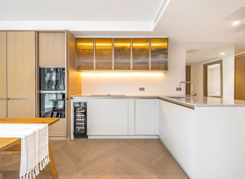 Properties to let in Minories - EC3N 1BL view3