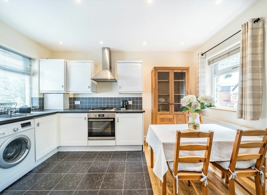 Properties let in Mitcham Lane - SW16 6LW view2