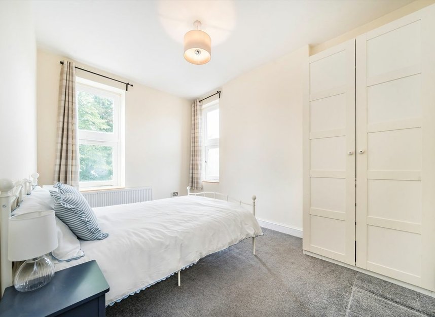 Properties let in Mitcham Lane - SW16 6LW view5