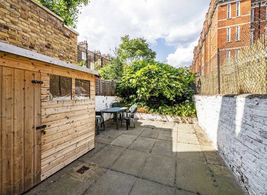 Properties let in Moon Street - N1 0QU view9