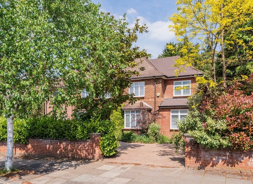 Properties let in Mount Avenue - W5 1PN view1