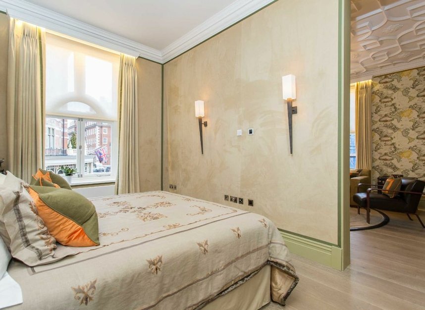 Properties let in Mount Street - W1K 2TX view4