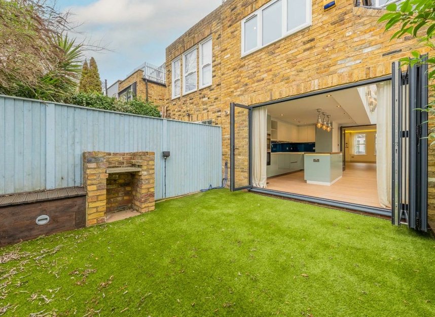 Properties let in Musard Road - W6 8NR view5