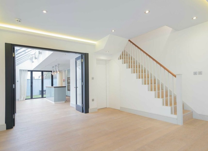 Properties let in Musard Road - W6 8NR view3
