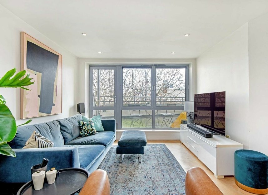 Flat to rent in Naoroji Street, London, WC1X (Ref 246544) | Dexters