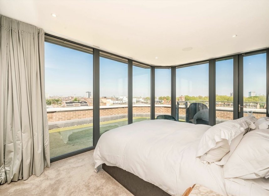 Properties let in New Kings Road - SW6 4LU view5